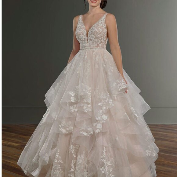 Martina Liana Wedding Dress, ML1105 - Picture 9 of 10